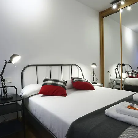 Апартаменты Tolosa By Smiling *