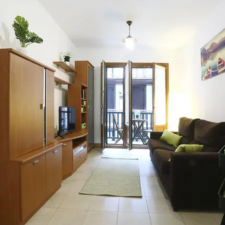 Апартаменты Tolosa By Smiling