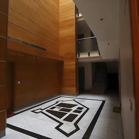 Tolosa By Smiling Апартаменты